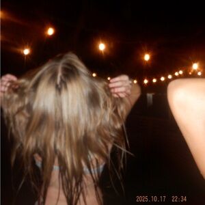 Meet your Posher, Jena